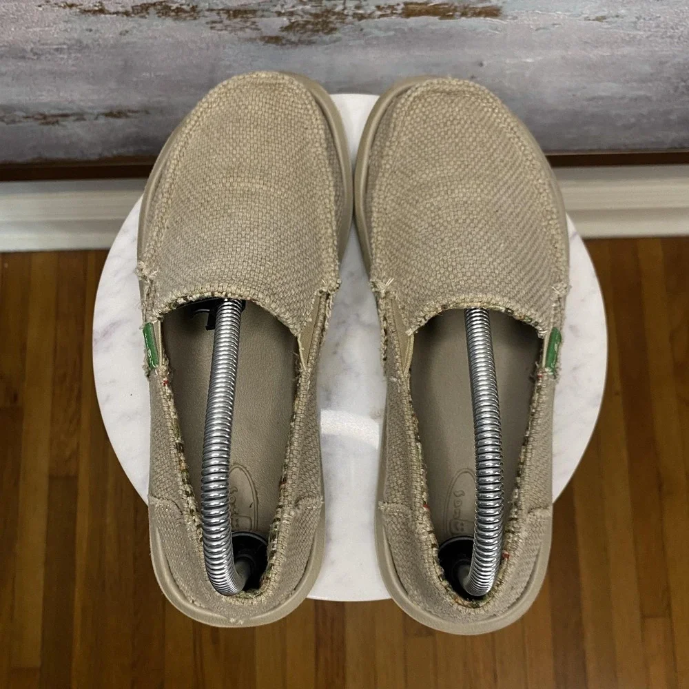 Sanuk Shoes Mens Size 5 Beige Canvas Slip On Casual Comfort Loafers Moc Toe
